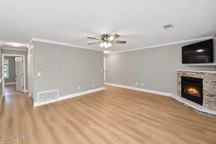 911 Waters Edge Dr, Toms River Township, NJ 08753 - Photo 9