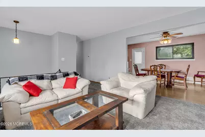 47 Darien Road, Howell Township, NJ 07731 - Photo 11
