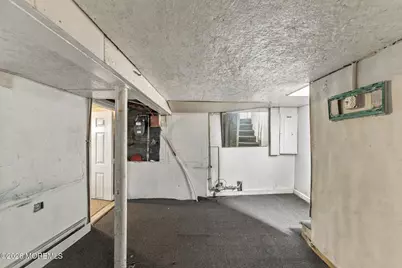2125 Woodbridge Avenue, Edison, NJ 08817 - Photo 23