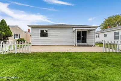 13 Pavilion Street, Toms River Township, NJ 08757 - Photo 23