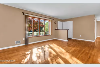 319 Savannah Road, Toms River Township, NJ 08757 - Photo 9