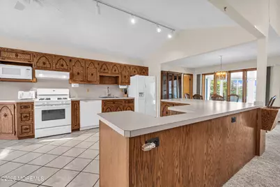 1007 Laurel Boulevard, Lanoka Harbor, NJ 08734 - Photo 19