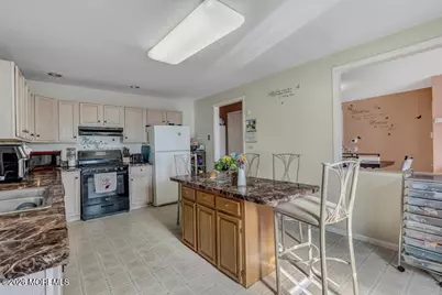 663 Kennedy Street, Long Branch, NJ 07740 - Photo 9