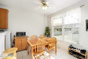 26 Malsbury St, Robbinsville Township, NJ 08691 - Photo 9