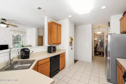 26 Malsbury Street, Robbinsville Township, NJ 08691 - Photo 11