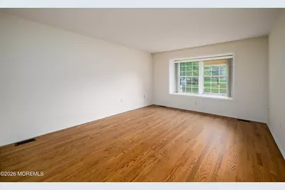 13 Benjamin Franklin Drive, Monroe Township, NJ 08831 - Photo 11