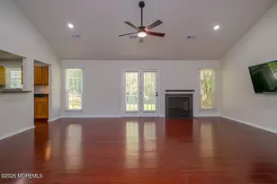 81 Poplar Pl, Freehold, NJ 07728 - Photo 5