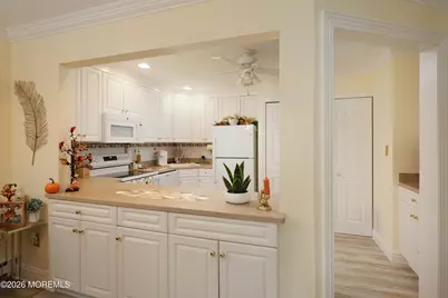 143 Lexington Court, Red Bank, NJ 07701 - Photo 11