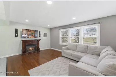 14 Juniper Avenue, Manalapan Township, NJ 07726 - Photo 7