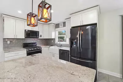 14 Juniper Avenue, Manalapan Township, NJ 07726 - Photo 13