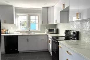 742 Myrtle Ave, Allenhurst, NJ 07711 - Photo 3