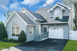 628 1st Ave, Point Pleasant, NJ 08742 - Photo 1