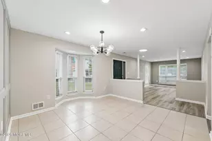 24 Painted Wagon Rd, Holmdel, NJ 07733 - Photo 5