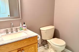17 Forrest Ct, Tinton Falls, NJ 07753 - Photo 9