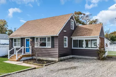 710 Newport Avenue, Ocean Gate, NJ 08740 - Photo 3