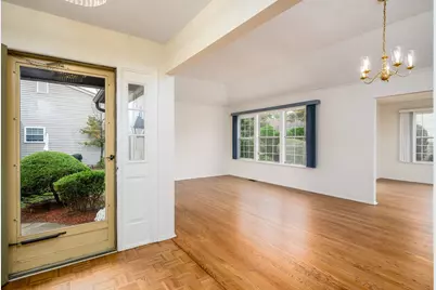 13 Benjamin Franklin Drive, Monroe Township, NJ 08831 - Photo 3