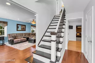 19 Ambler Ln, Aberdeen Township, NJ 07747 - Photo 9