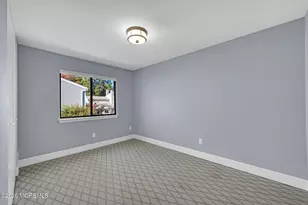 8 Joyce Ct, Tinton Falls, NJ 07724 - Photo 19