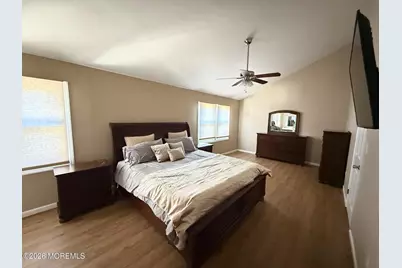 45 Pine Street, Keyport, NJ 07735 - Photo 11