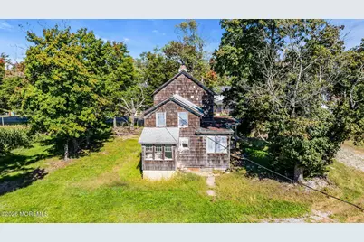 835 Adelphia-Farmingdale Road, Freehold, NJ 07728 - Photo 33