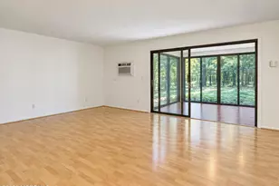 121 Lexington Ct, Red Bank, NJ 07701 - Photo 9