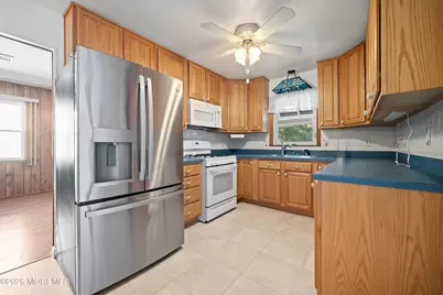 92 Castleton Drive, Toms River Township, NJ 08757 - Photo 13