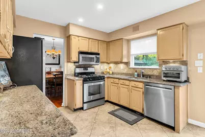 38 Hyer Court, Aberdeen Township, NJ 07747 - Photo 29