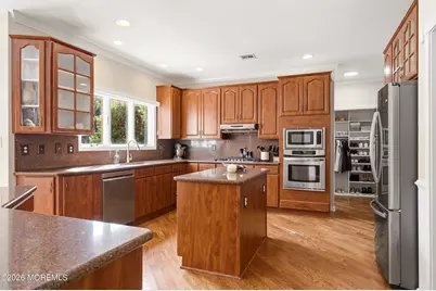 221 Verdant Court, Freehold, NJ 07728 - Photo 19
