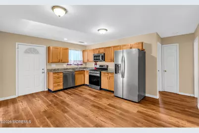 128 Cliffwood Avenue #B, Cliffwood, NJ 07721 - Photo 9