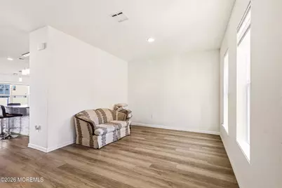 17 4th Avenue, Toms River Township, NJ 08757 - Photo 5