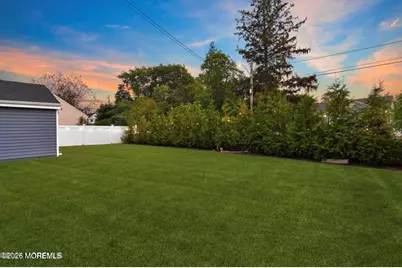 95 W Washington Avenue, Atlantic Highlands, NJ 07716 - Photo 29