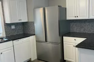 21 Forest Dr, Manalapan Township, NJ 07726 - Photo 5