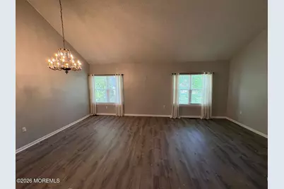 204 Forsythia Lane, Englishtown, NJ 07726 - Photo 9