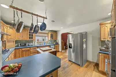 33 Havens Bridge Road, Farmingdale, NJ 07727 - Photo 9
