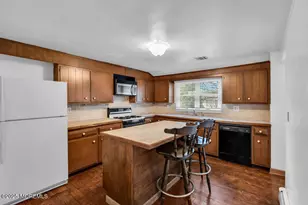 918 Charles Dr, Toms River Township, NJ 08753 - Photo 3