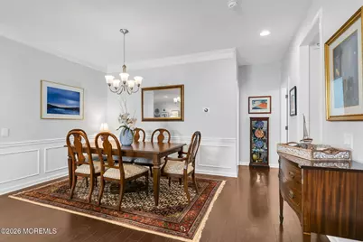 23 W Chaucer Lane, Farmingdale, NJ 07727 - Photo 9