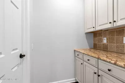 23 W Chaucer Lane, Farmingdale, NJ 07727 - Photo 11