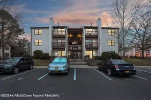 22 Whitemarsh Ct, Tuckerton, NJ 08087 - Photo 1