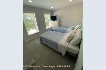 511 W Park Avenue, Oakhurst, NJ 07755 - Photo 17