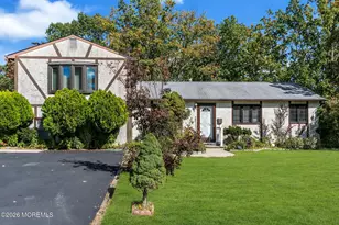 4 Hemlock Rd, Howell Township, NJ 07731 - Photo 1