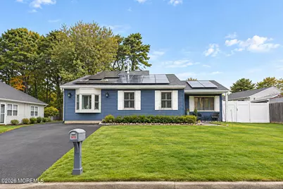 97 Garrison Drive, Tinton Falls, NJ 07753 - Photo 3