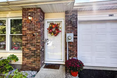 162 Gayle Court, Lakewood, NJ 08701 - Photo 3