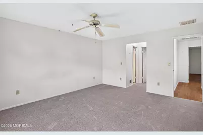 162 Gayle Court, Lakewood, NJ 08701 - Photo 17