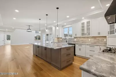 6 Hague Road, Freehold, NJ 07728 - Photo 3