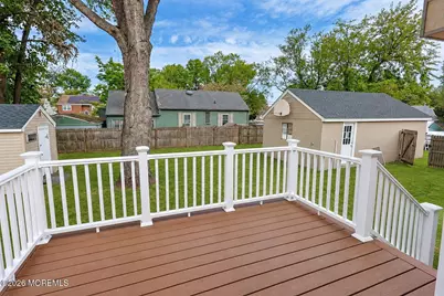 856 E Concourse, Keyport, NJ 07735 - Photo 19