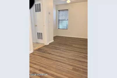 548 Clark Avenue, Union Beach, NJ 07735 - Photo 11