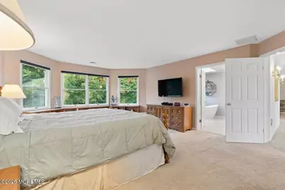 312 Wembley Place, Morganville, NJ 07751 - Photo 29