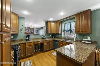 126 Newbury Road, Howell Township, NJ 07731 - Photo 15