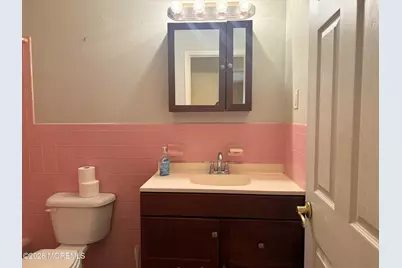 221 C Columbine Avenue, Whiting, NJ 08759 - Photo 11