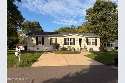 5 Tanglewood Drive, Cream Ridge, NJ 08514 - Photo 1